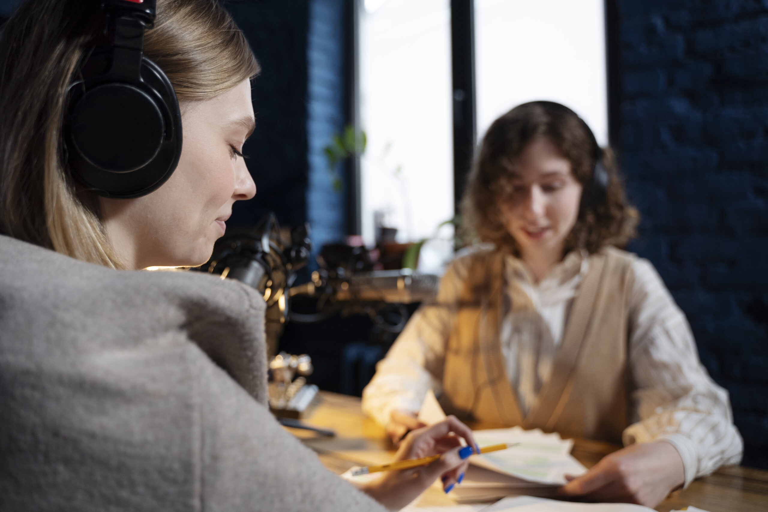 Créer un podcast à Paris : Pourquoi faire appel à une agence professionnelle ?