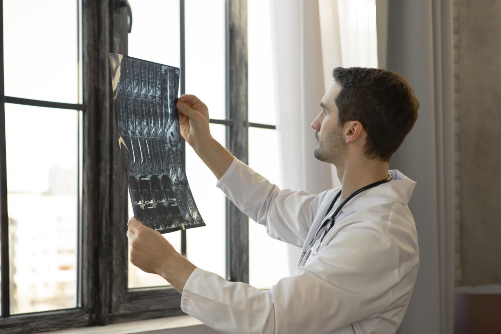 Préparer un Arthroscanner : Guide pour les Patients et les Professionnels